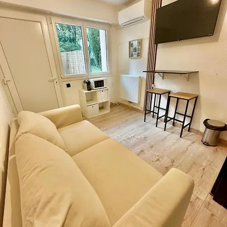 Apartamento Avec Jardin Antibes